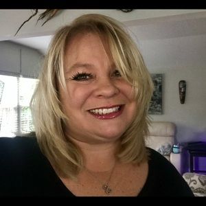 Meet your Posher, Shelly